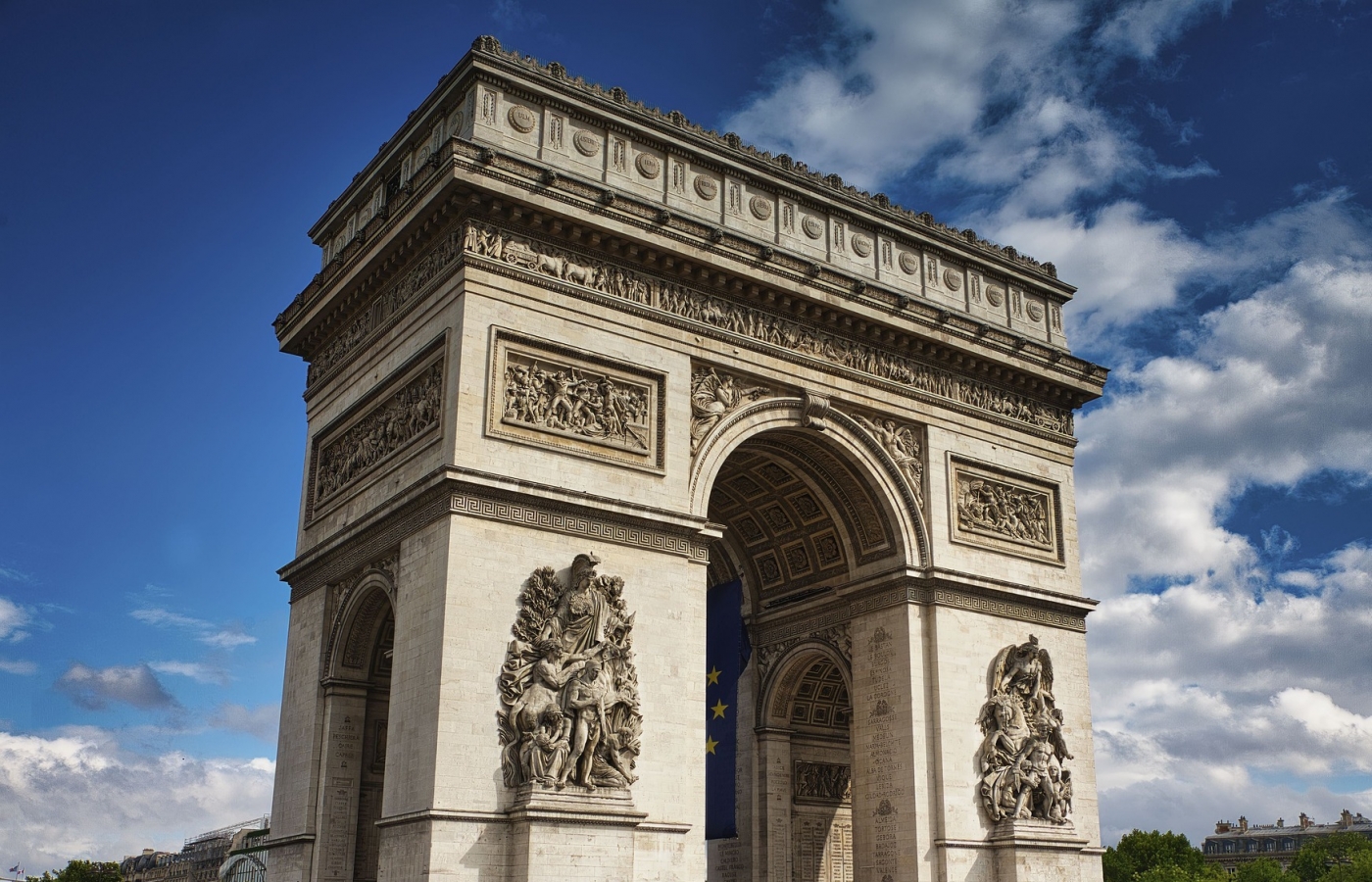 Hôtel Victor Hugo Paris Kléber : Votre escale 4 étoiles entre l'Arc de Triomphe et le Trocadéro